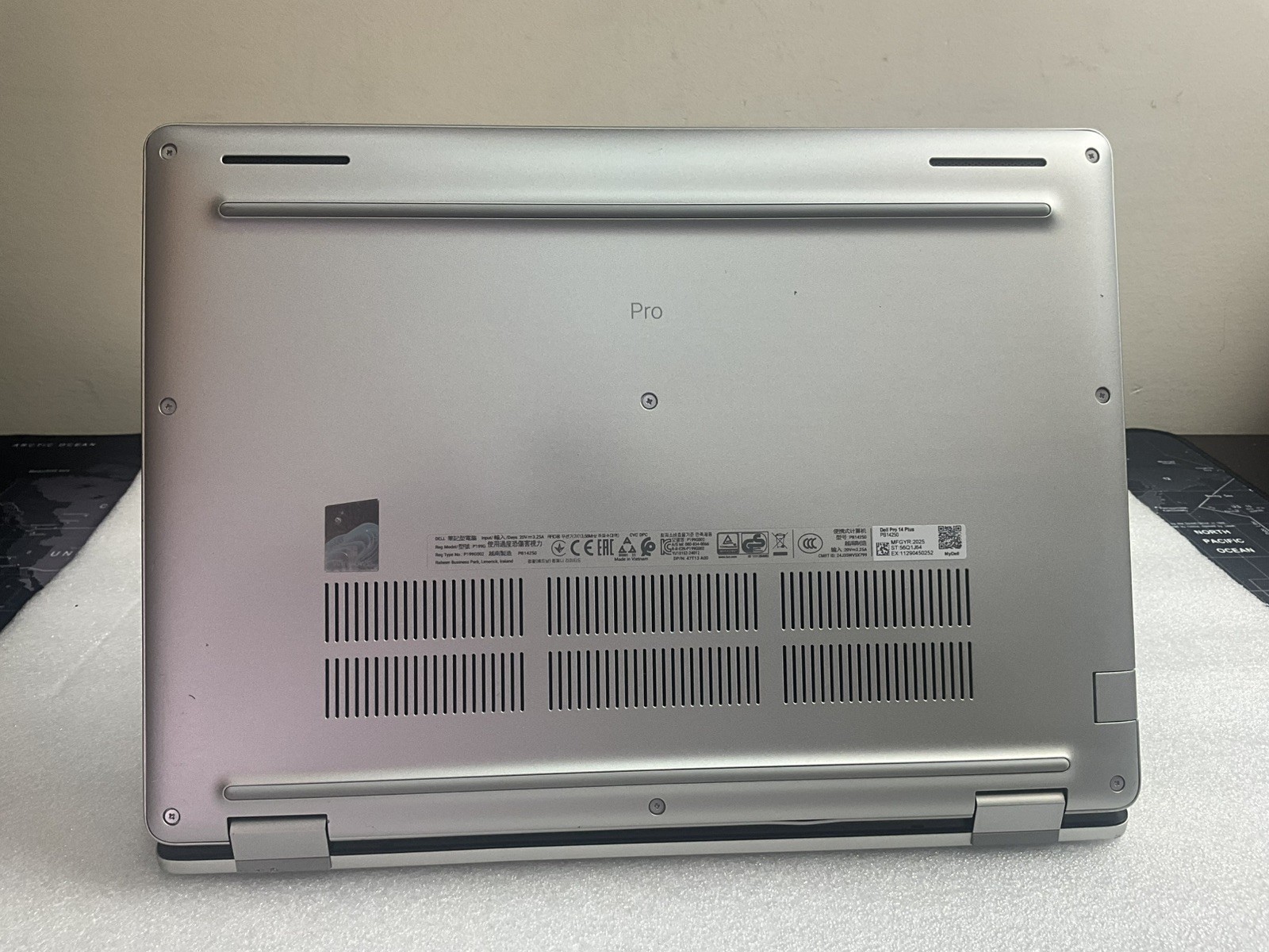 Dell Pro 14 Plus PB14250 14″ Core Ultra 5 235U 2.0GHz 16GB RAM 256GB SSD W11 Pro