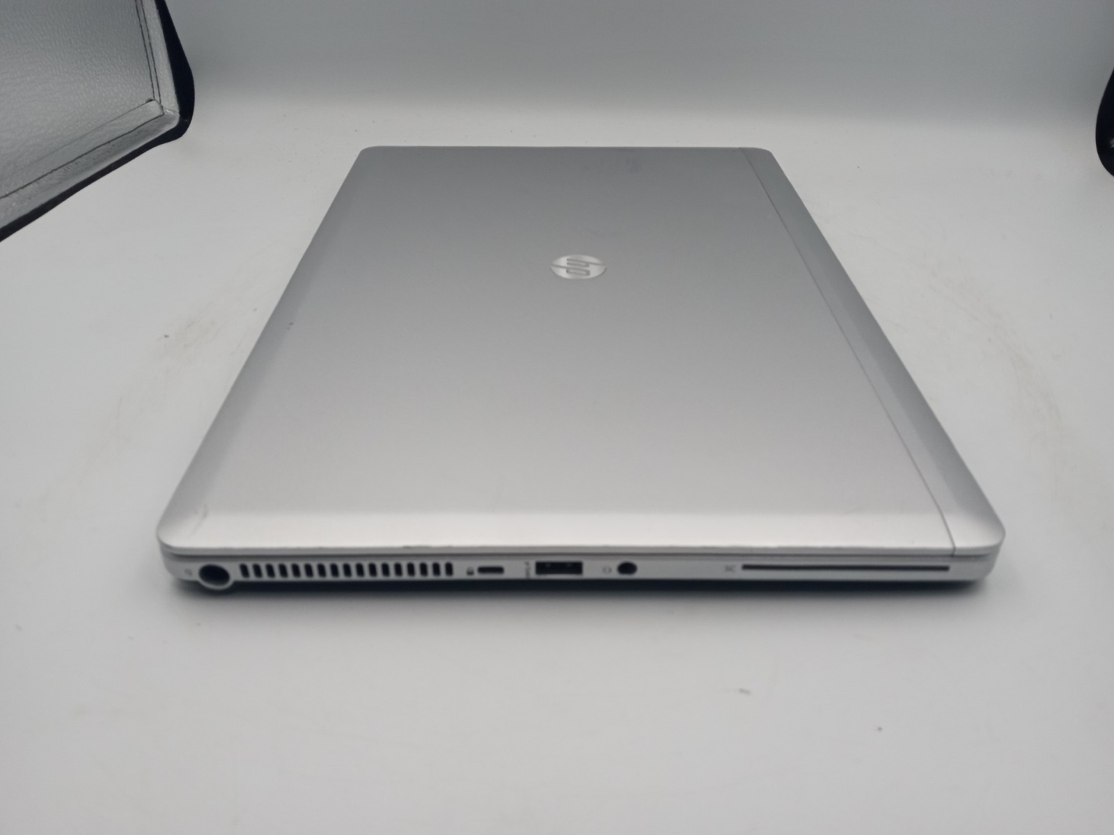 HP EliteBook Folio 9470m 14″ Laptop Intel Core i5 8GB RAM 128GB SSD Windows 10
