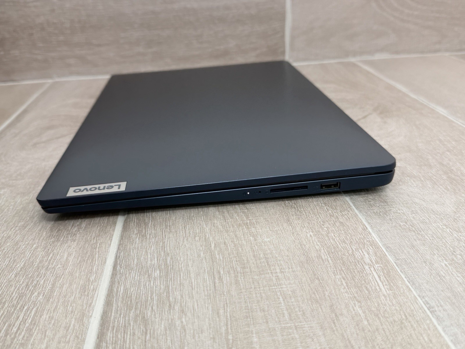 Lenovo IdeaPad 1 15IJL7 15.6″ Pentium Silver N6000 4GB RAM 128GB SSD Win-11