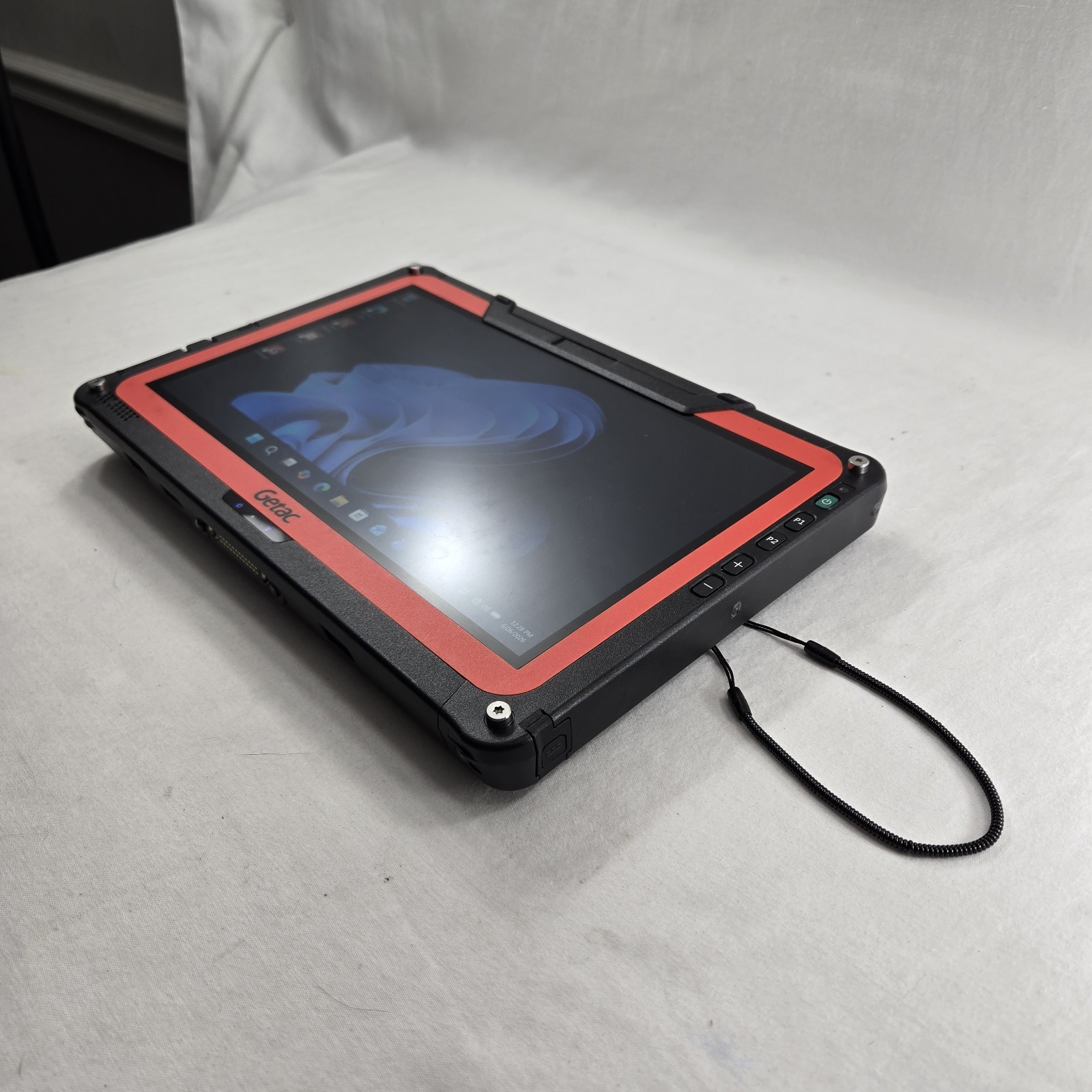 Getac F110 G6 Rugged Tablet i5-1145G7 2.60GHz 512GB SSD 32GB RAM – 4G – Grade A