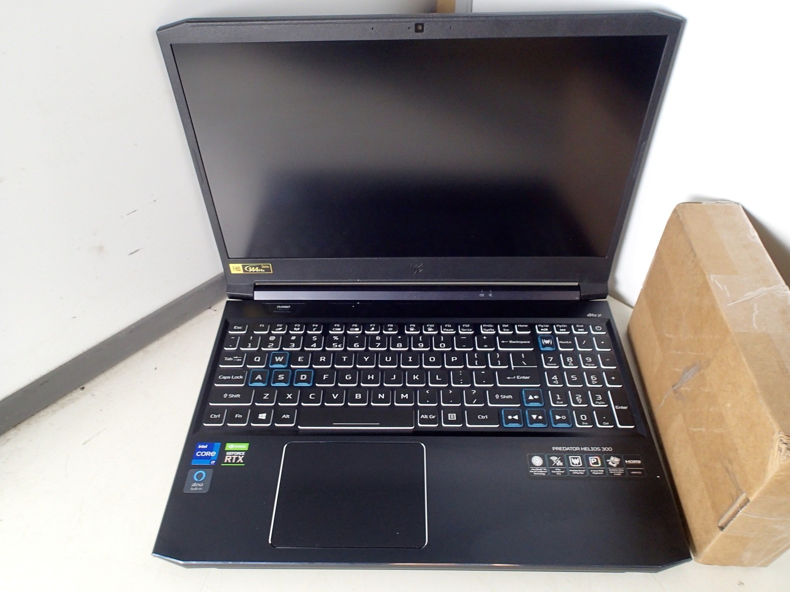 Acer Predator PH315-54 Intel Core i7 11800H 2.30GHz 32GB RAM 1TB M.2 Windows 11