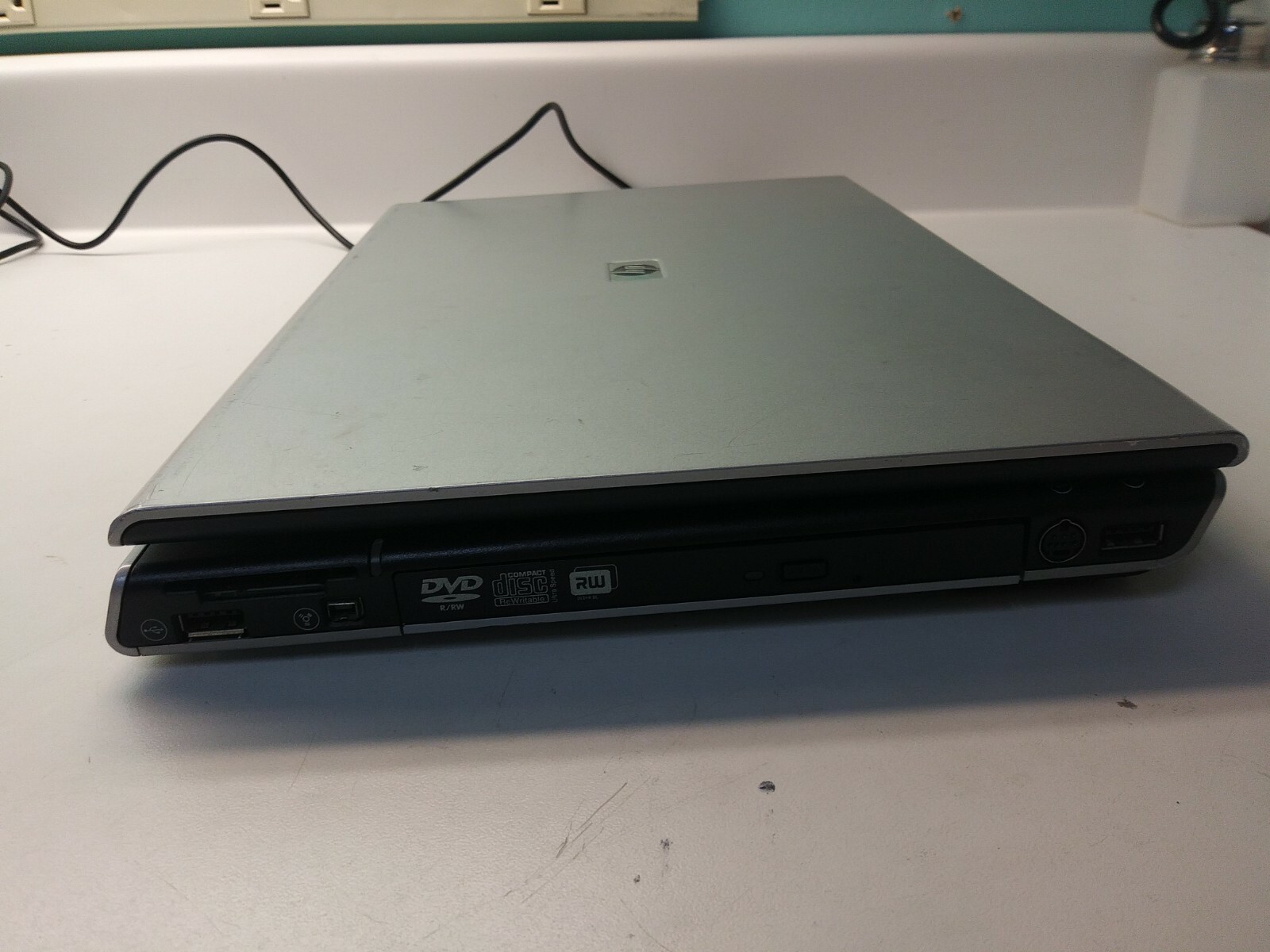 HP Pavilion DV1000 Laptop As Is