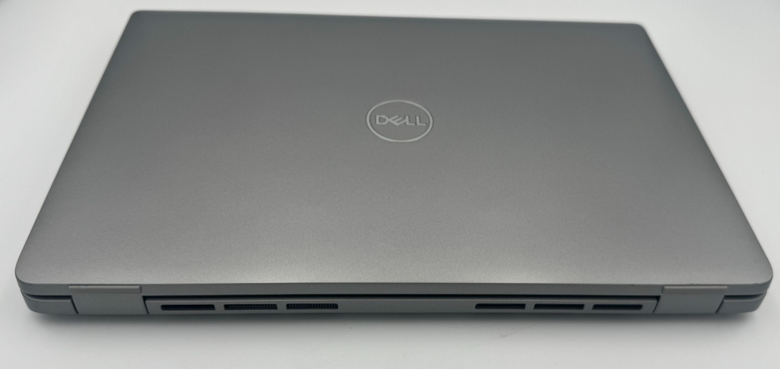 Dell Latitude 5450 14″ Ultra 5 135U 16GB RAM 512GB SSD Win11 Pro Laptop