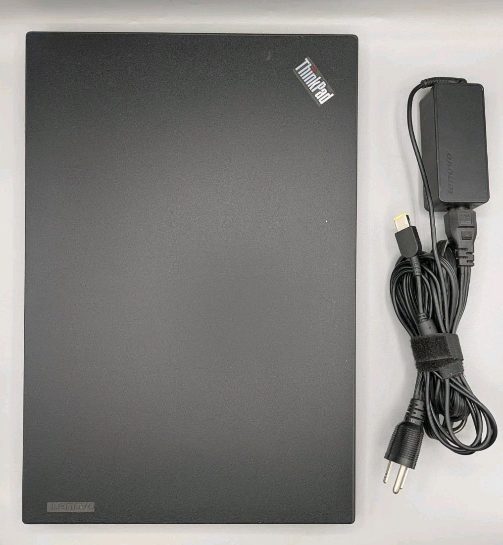 Lenovo ThinkPad P50s 15″Intel i7-6500U 8GB RAM256GB SSD Win 10 Pro