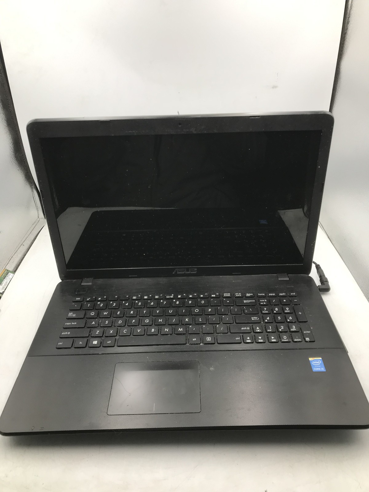 ASUS X751L – FOR PARTS/REPAIR – INTEL I3 4TH GEN – 4GB RAM – READ DESCRIPTION-BB