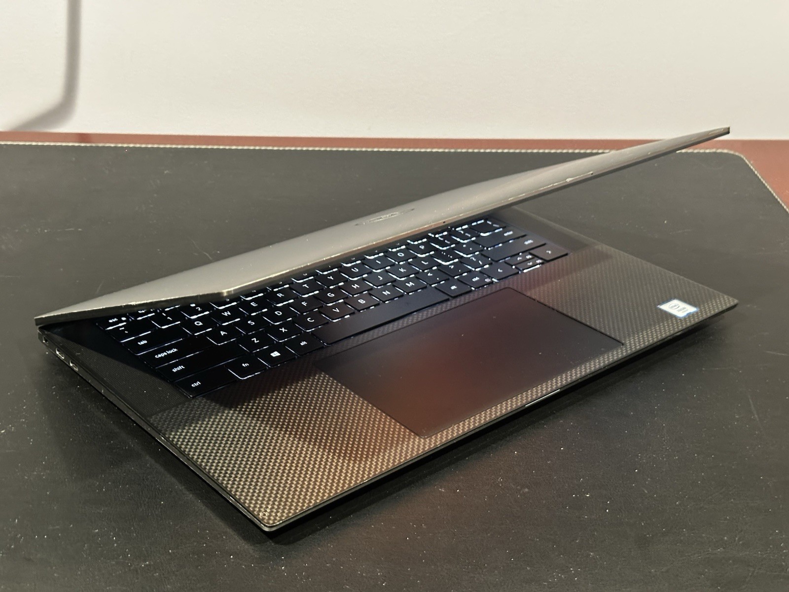 Dell Precision 5550 Laptop – Intel Xeon W-10855M, 16GB RAM 256gb Ssd And Charger