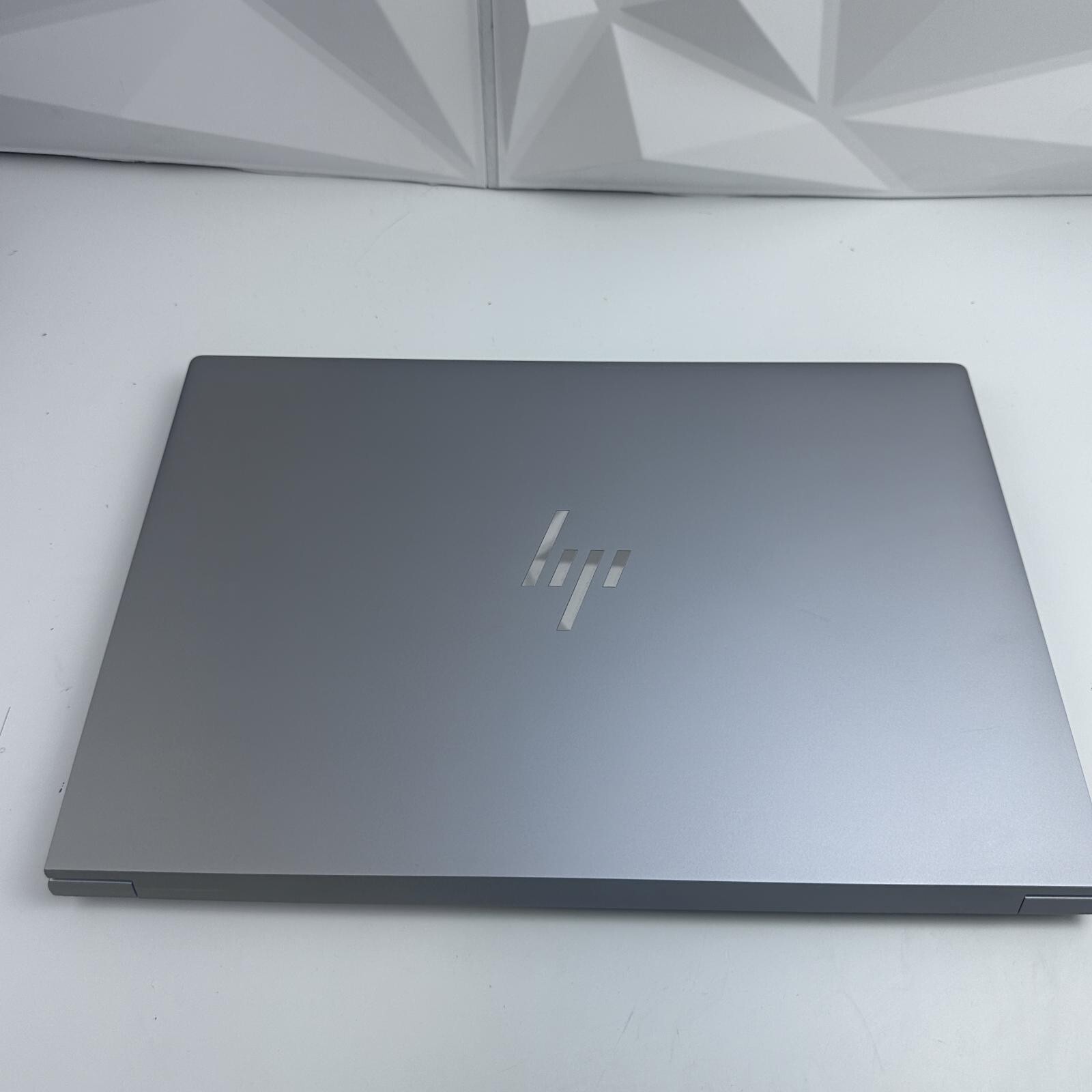 HP ZBook Studio 16 inch G10 Mobile Workstation PC, i7-13800H, 32GB, 1TB SSD