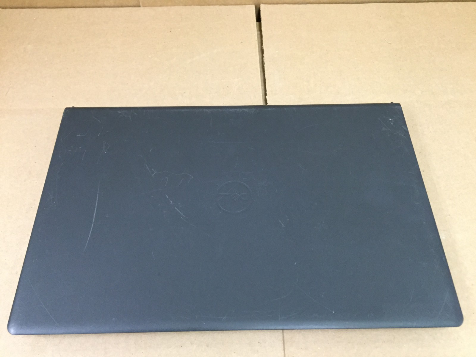 Dell Inspiron 3511 15.6″ FHD TOUCH i5-1135G7 2.40GHz 16GB 256GB SSD w/AC