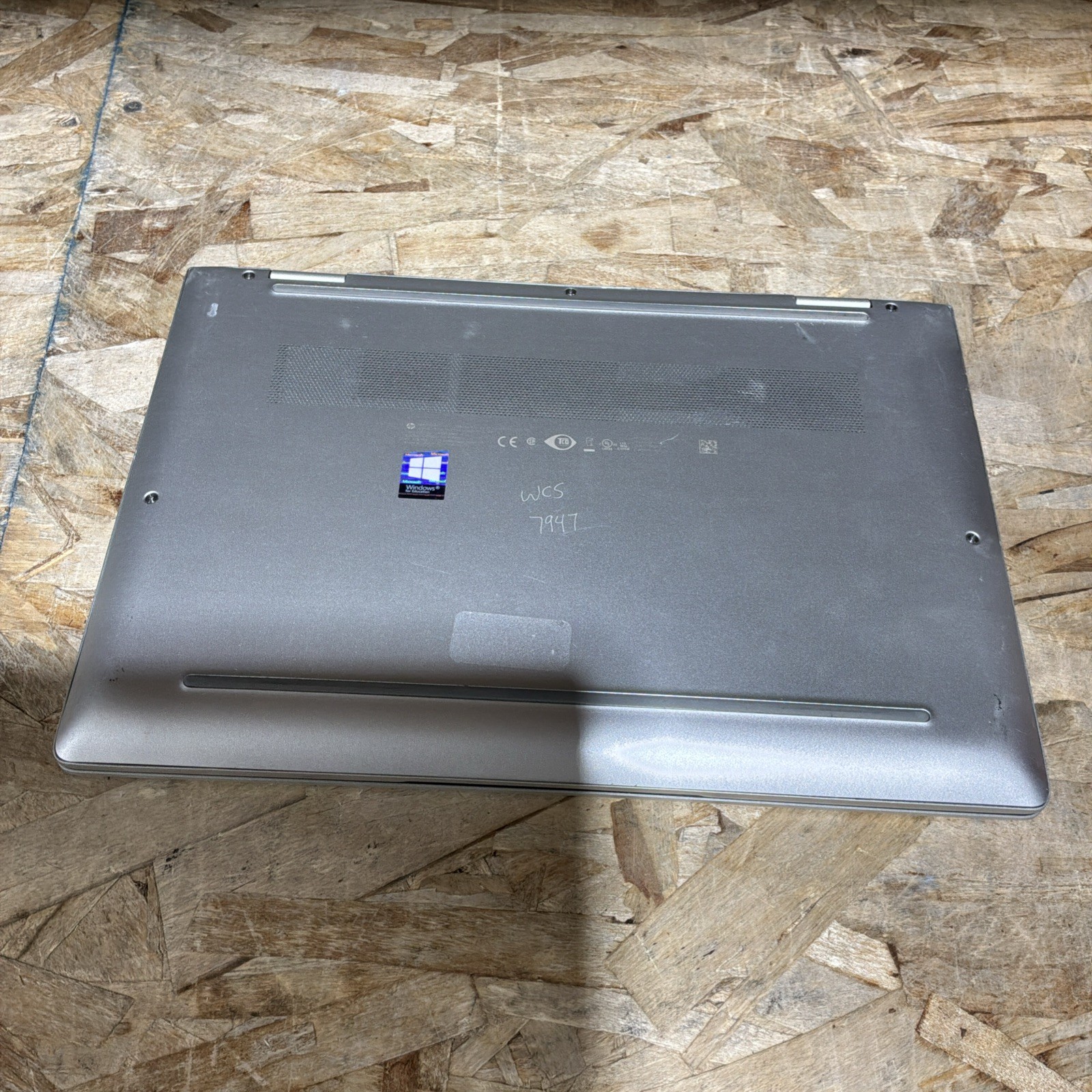 HP EliteBook x360 830 G6 13.3″ FHD | i5-8265U 1.6GHz | 8GB RAM | 256 GB SSD C490