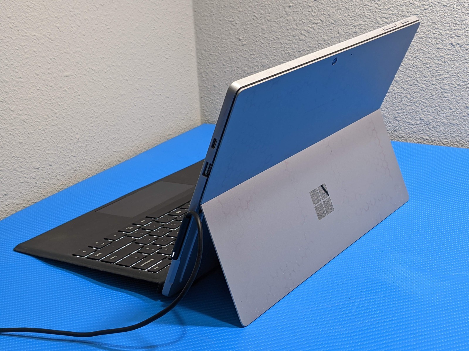MS Surface Pro 7+ 1961 12.3″ 2736×1824 TOUCH i5-11th 2.4GHz 16GB 256GB W11P +PA