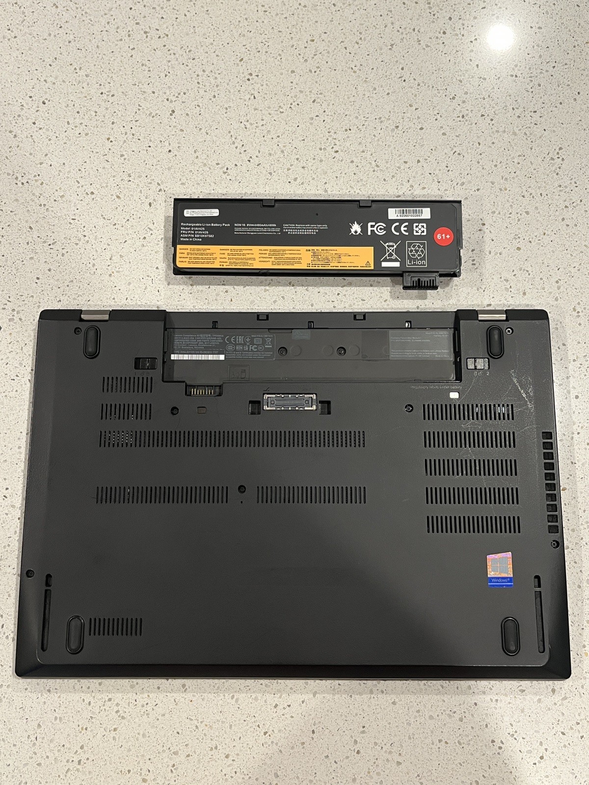 Lenovo ThinkPad T570 i5-7200U 8GB RAM 128GB SSD + Battery