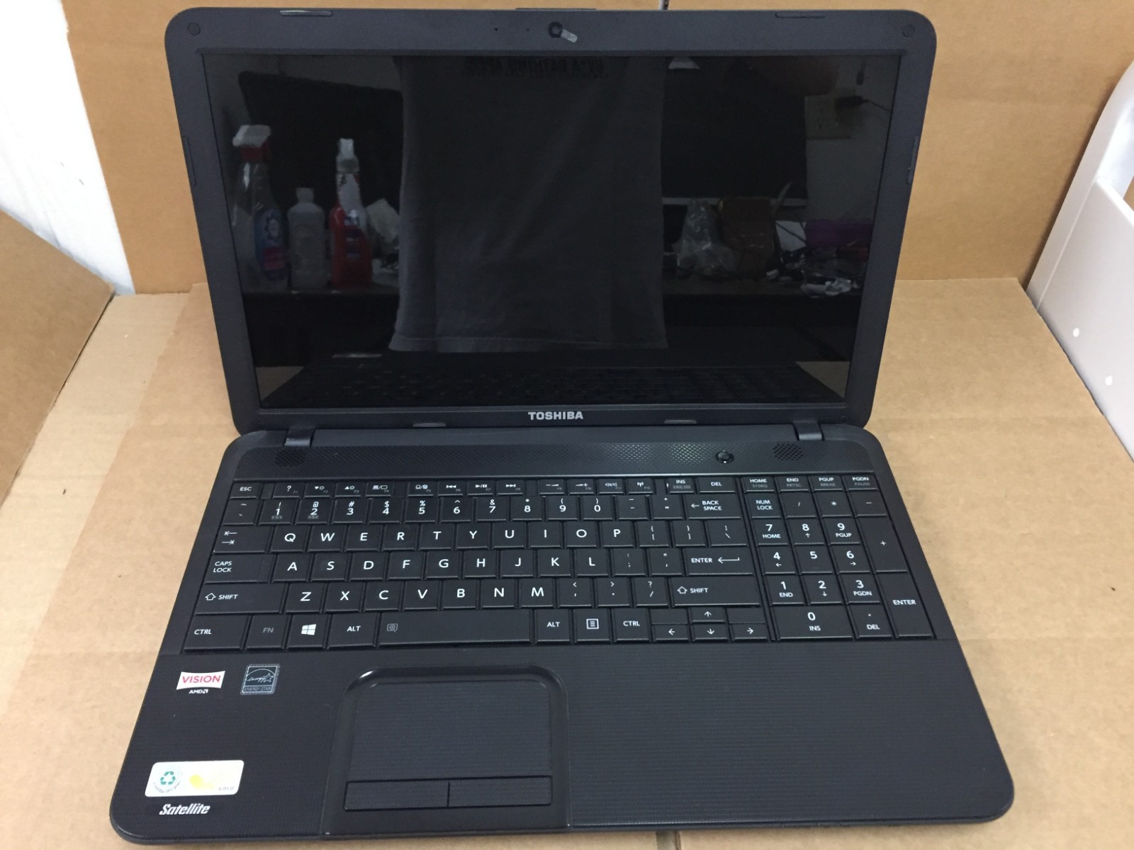 Toshiba Satellite C855D-S5302 15.6″ Laptop AMD E-300 8GB RAM NO HDD/AC – Tested