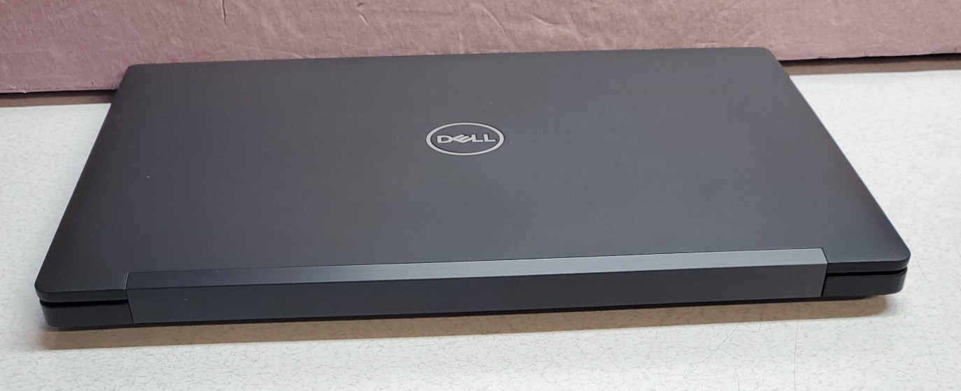 Dell Latitude 7390 13.3″/ i5-8350U/ 16G Ram/ 256G M.2 SSD /Win11Pro / Bklit KB