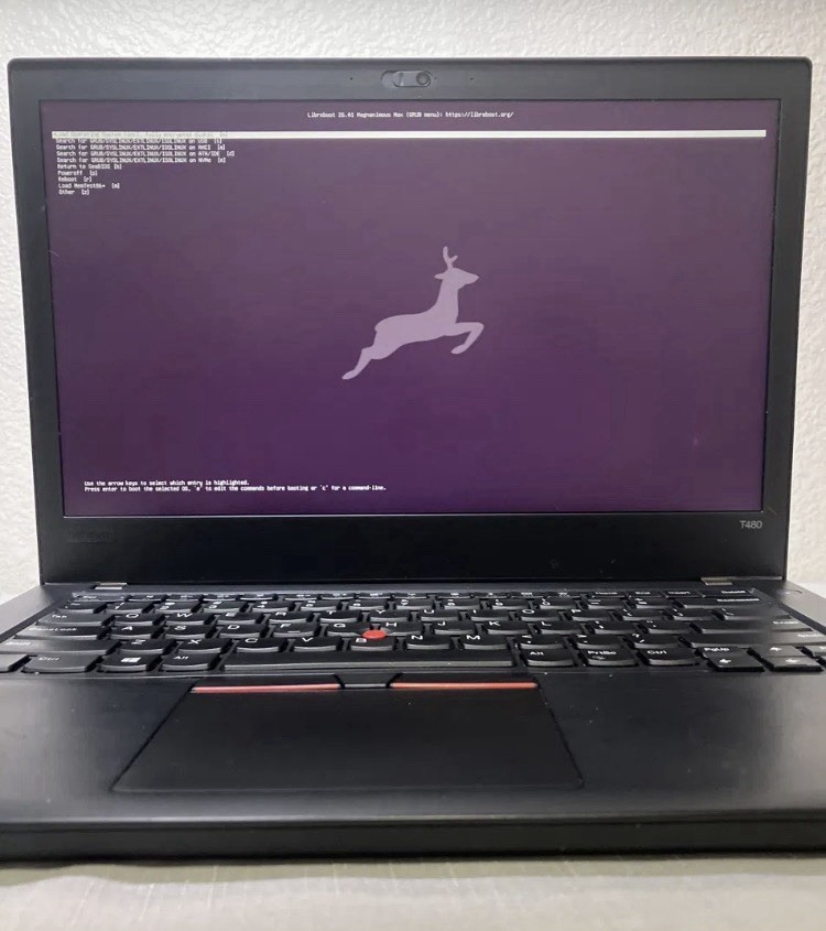 Libreboot Lenovo ThinkPad T480 i5 16GB DDR4 500GB NVMe 72Wh Bat WiFi 6E -Debian