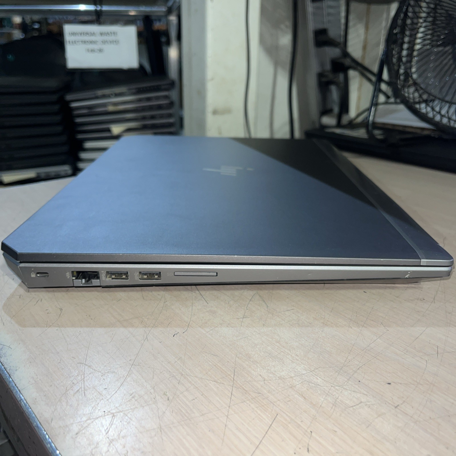 HP ZBOOK 15 G6 INTEL CORE I7-9850H 2.60GHZ 32GB RAM NO HD