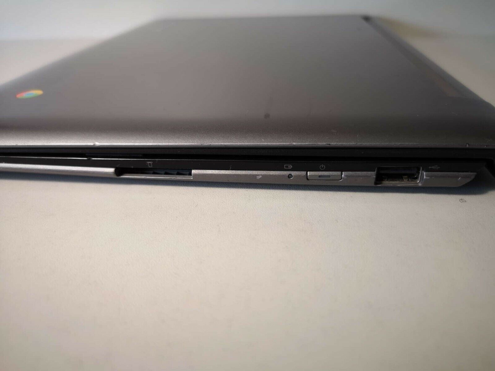 Lenovo ThinkPad Chromebook 2GB RAM 16GB eMMc WebCam USB 3.0