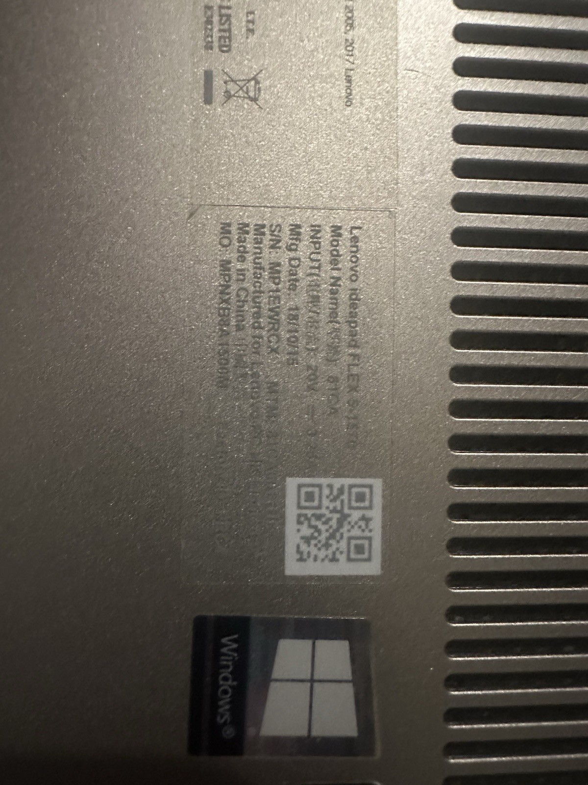 Lenovo Ideapad Flex 5 1570 7.9 Gb RAM 237 GB Storage Intel i5 8th Gen