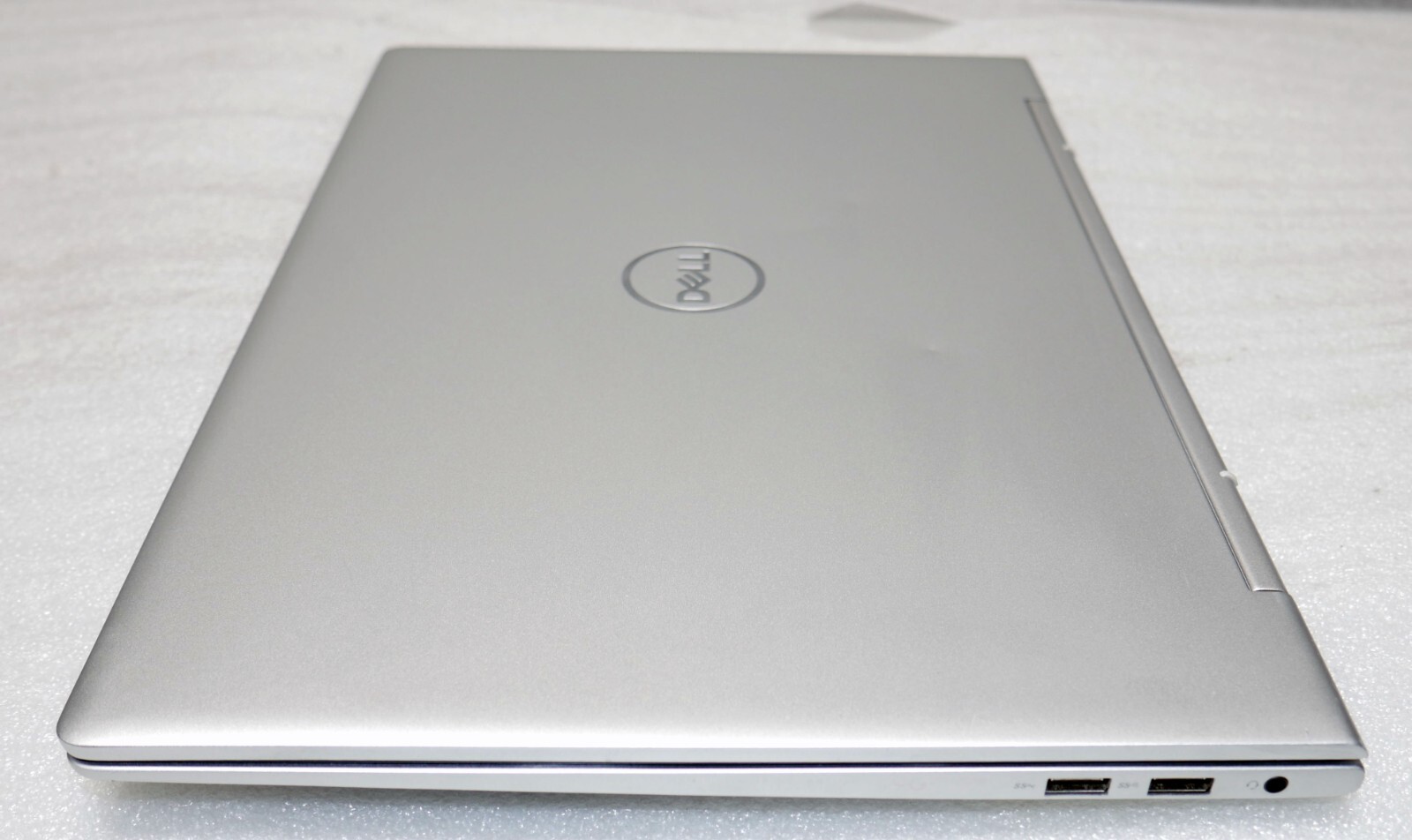 Dell Inspiron 15 7591 15.6″ 2-n-1 touchscreen Core i5-10210U 1.6GHz 8gb 512gb 11