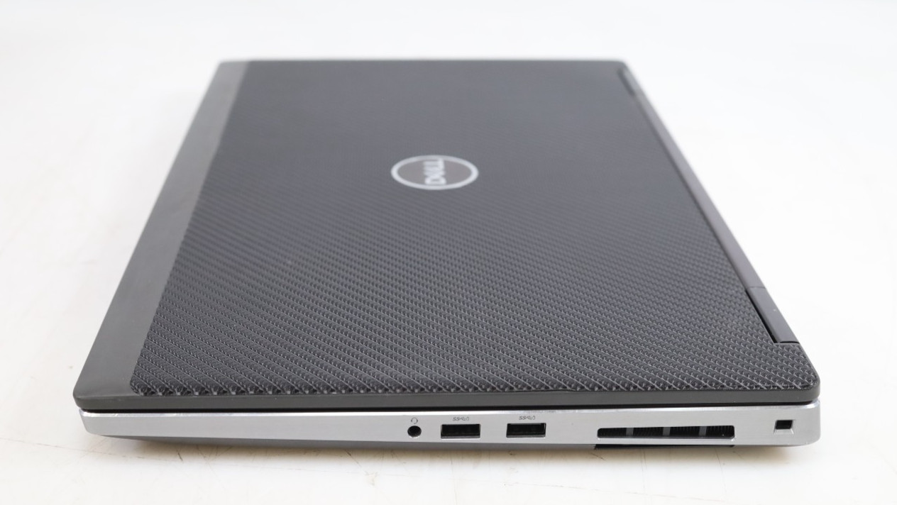 Dell Precision 7540 15.6″ Intel Xeon E-2276M 16GB 512GB SSD Quadro T1000 Win11