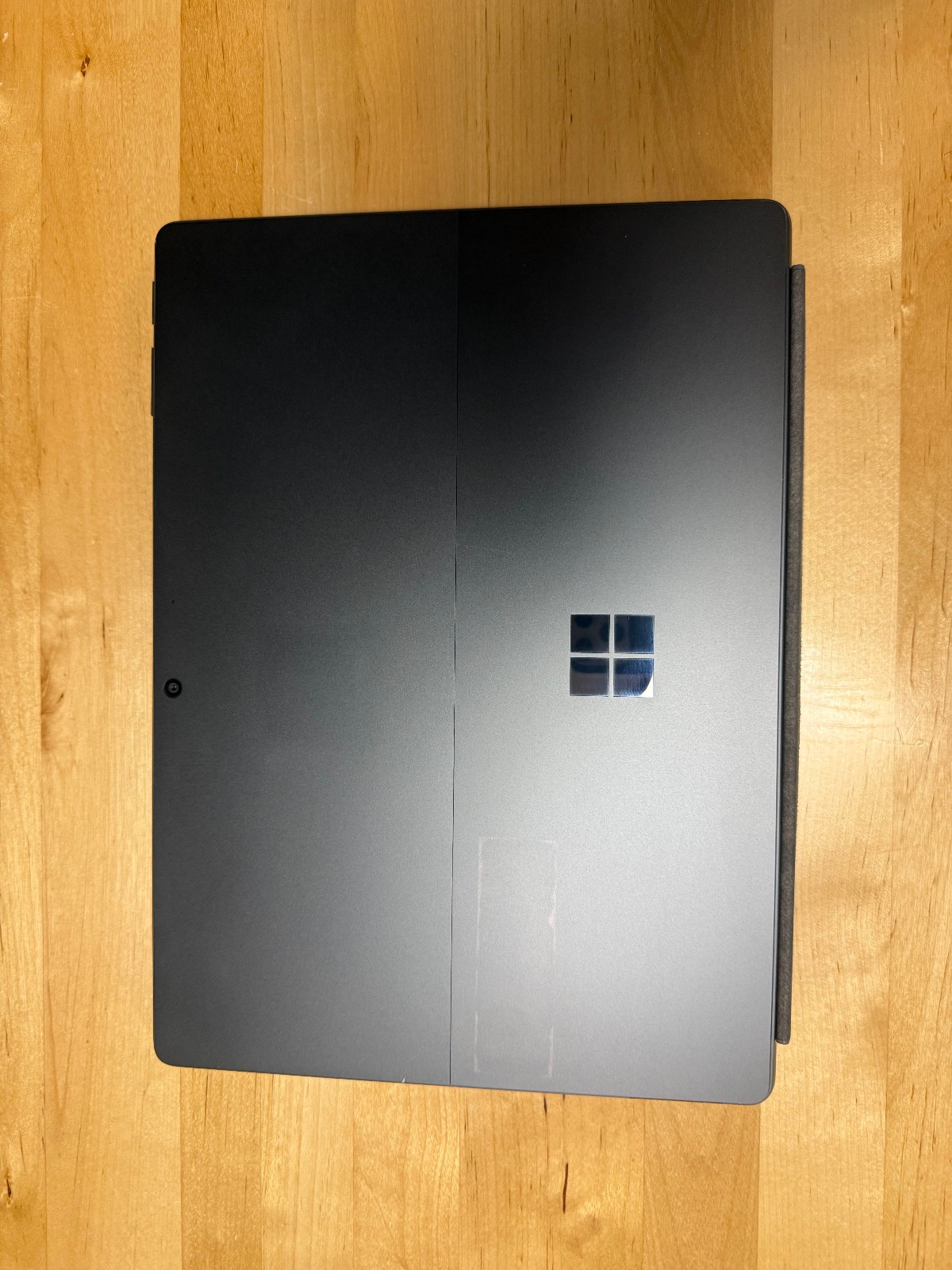 Microsoft Surface Pro 9 13″ Black (256GB SSD, Intel Core i5 12th Gen, 8GB)