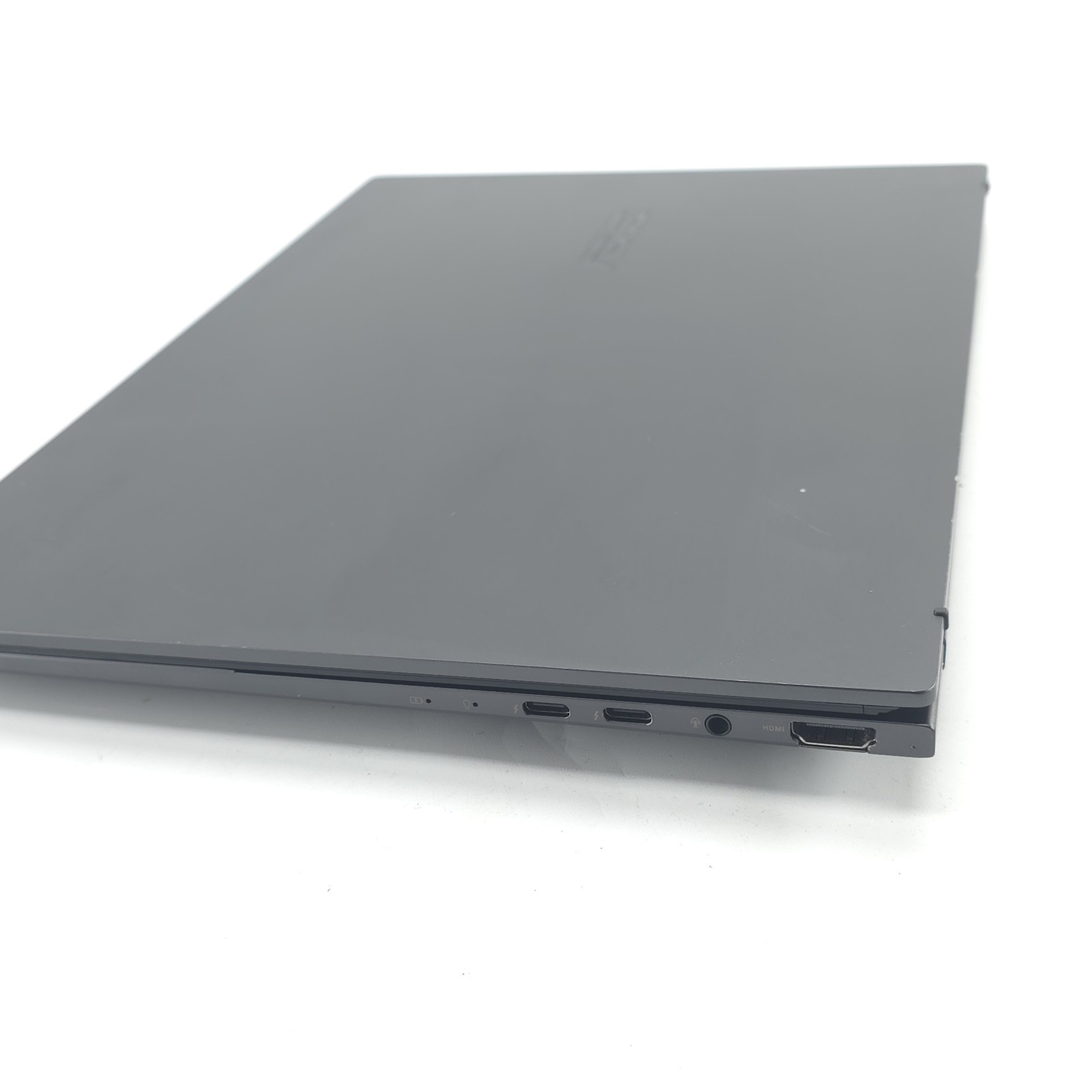 ASUS Zenbook Q415M 14″ OLED Touch Core Ultra 5 125H 512GB SSD 8GB RAM, Dented