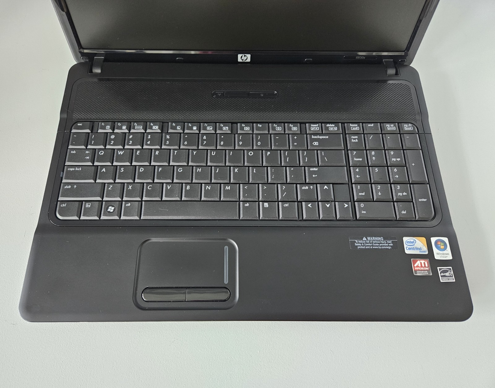 HP Compaq 6830s 17″ Laptop Intel Core 2 Duo P8400 2.26GHz 4GB RAM *No HDD/OS*