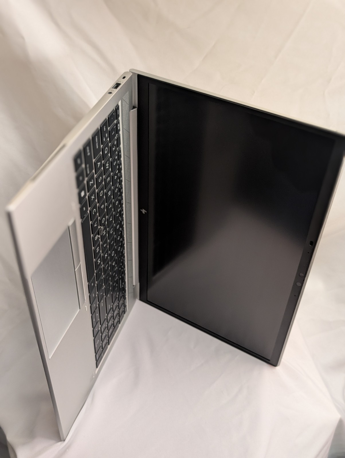 HP EliteBook 855 G8 Ryzen 7 PRO 5850U 16GB RAM 256GB SSD Win 11 Pro *Excellent*