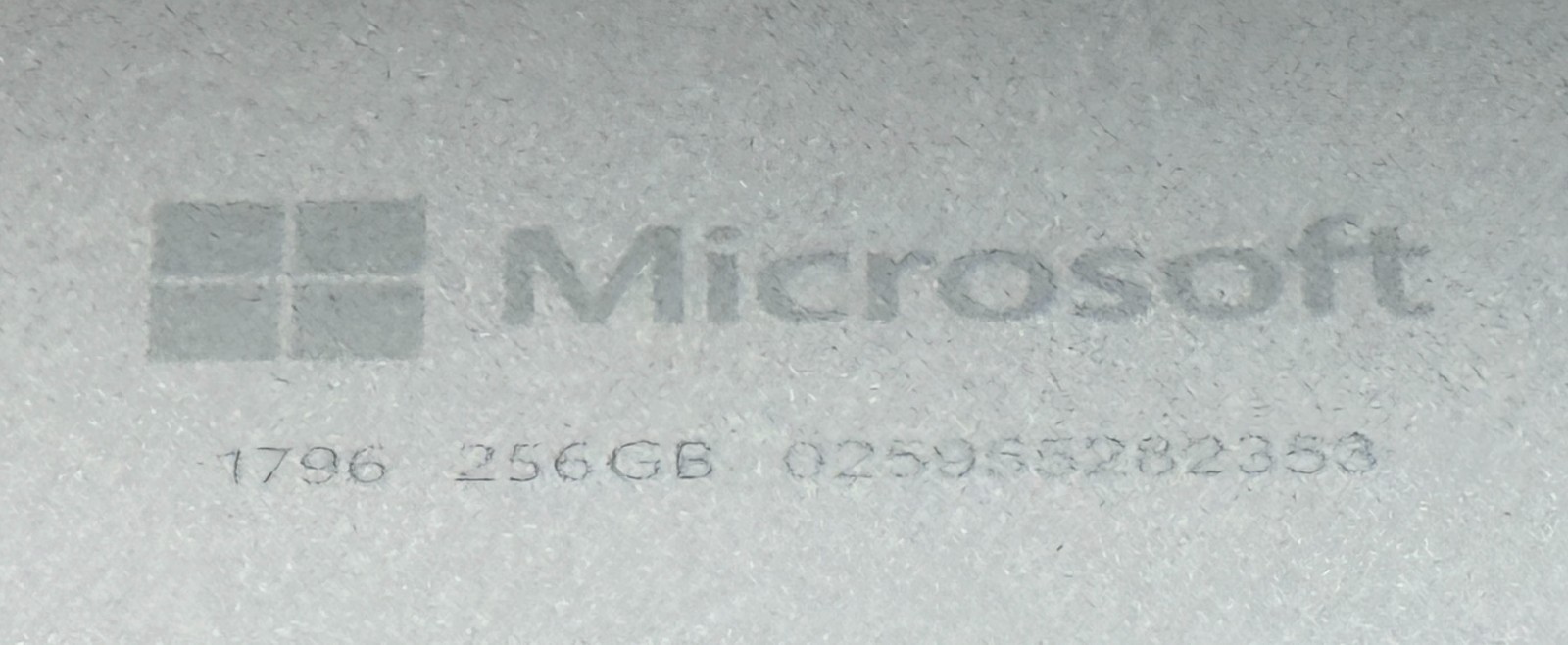 Microsoft Surface Pro 5 1796 i5-7300 2.6GHz 8GB RAM 256GB SSD Windows 10