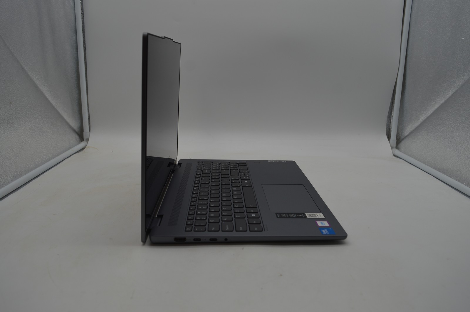 Lenovo IdeaPad 5 16″ Touch Intel Core 5 120U 1.4GHz 16GB 512GB SSD PC1744660