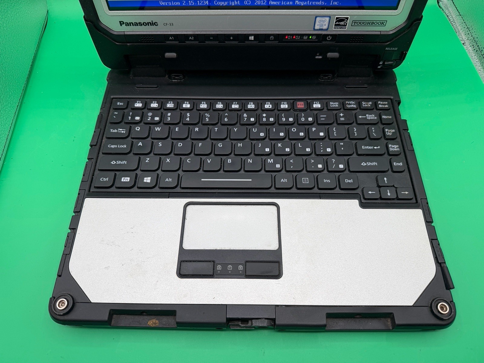 Panasonic Toughbook CF-33 12″ Touch i5-7300U 2.60GHz 16GB RAM NO DRIVE W/battery