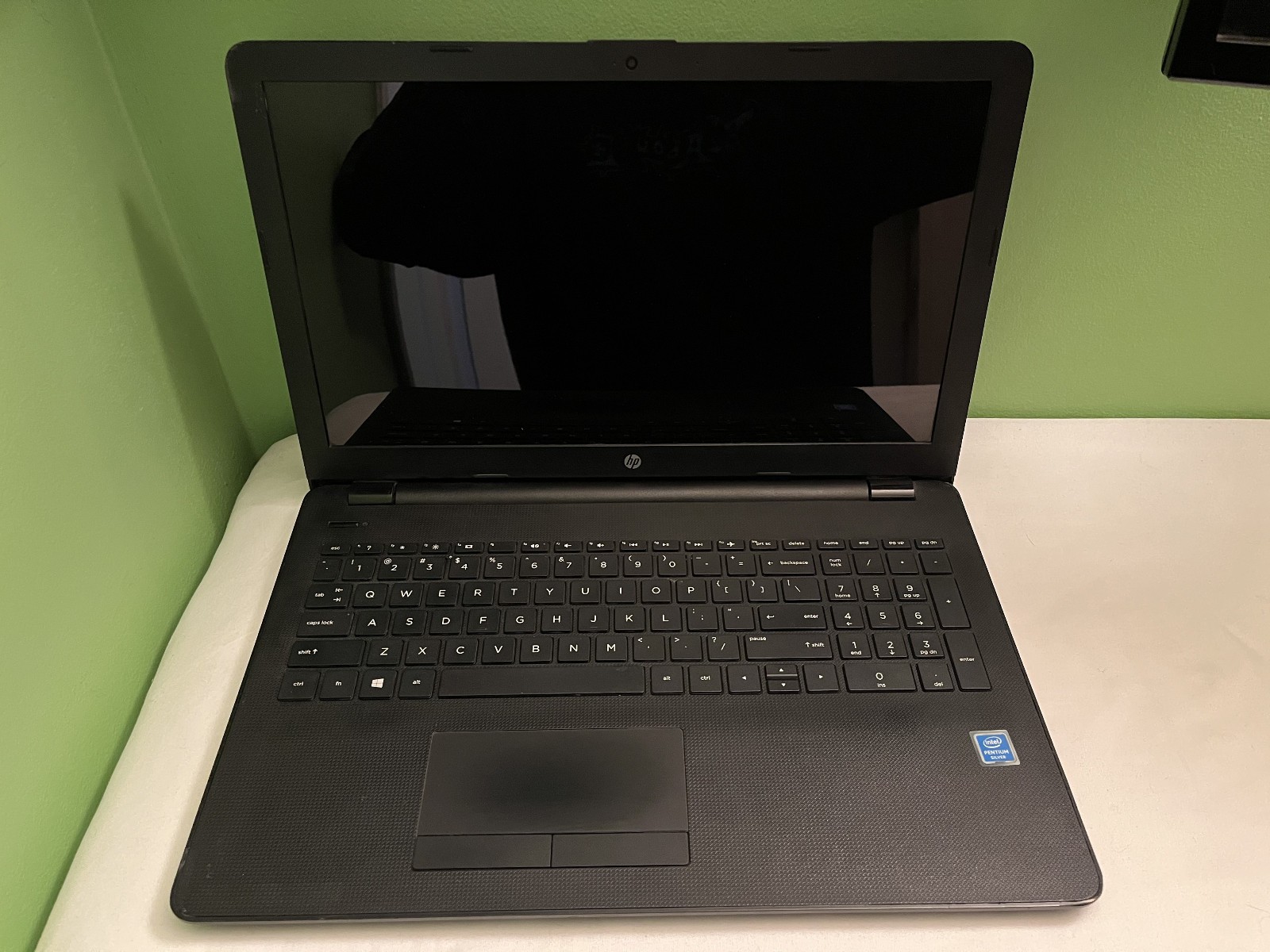 HP 4ND16UA#ABA Laptop Intel Pentium Silver N5000 4GB RAM 1TB HDD Windows 10