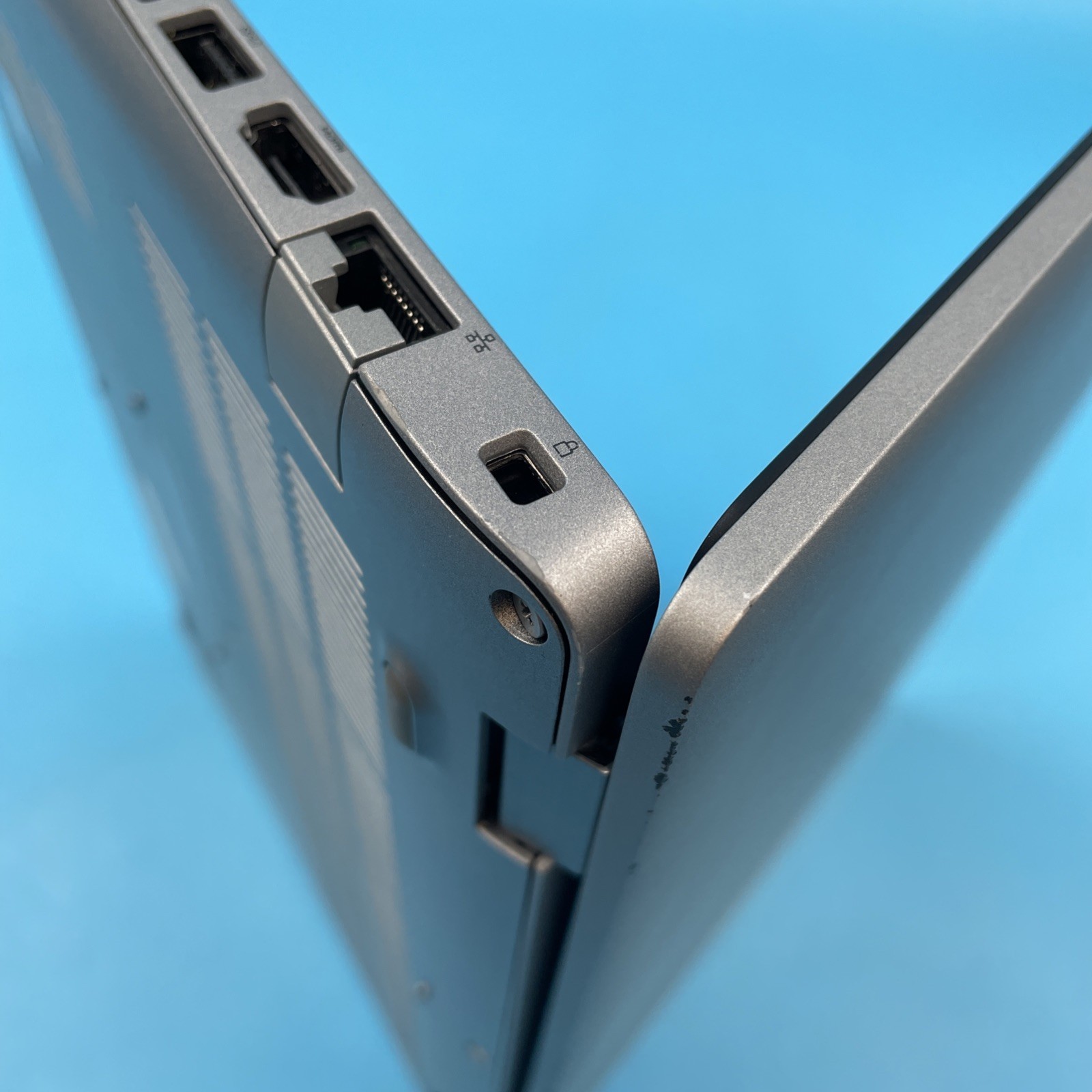 Dell Latitude 5410 | i5-10310U | 16GB RAM | NO SSD | NO OS | 100% BATTERY