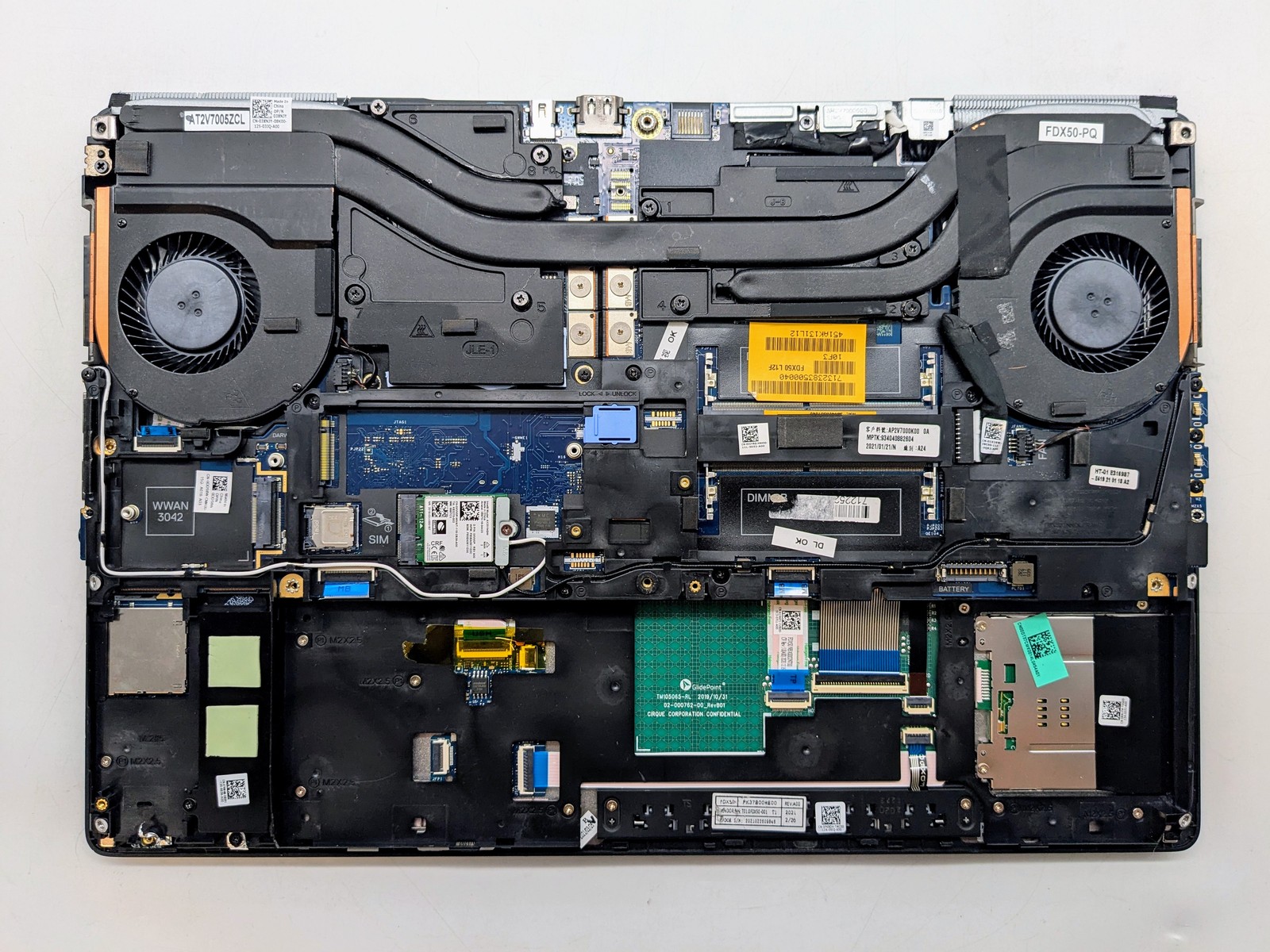 Dell PRECISION 7550 15″ FHD I5-10400H Quadro T1000 Motherboard *READ*