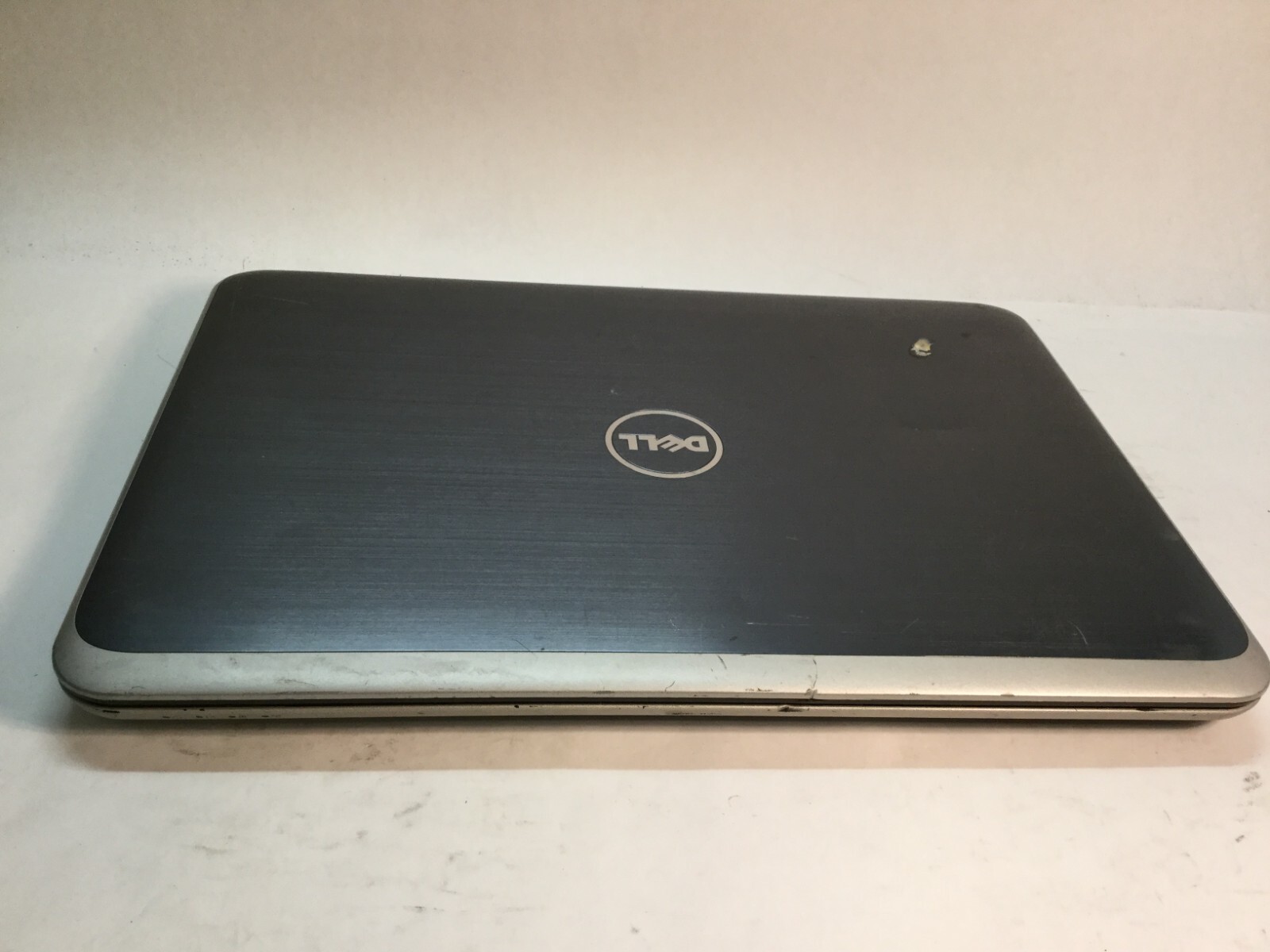 Dell Inspiron 5537 15″ Intel Core i3 4th Gen. -BOOTS/ CRACKED DISPLAY- MZ
