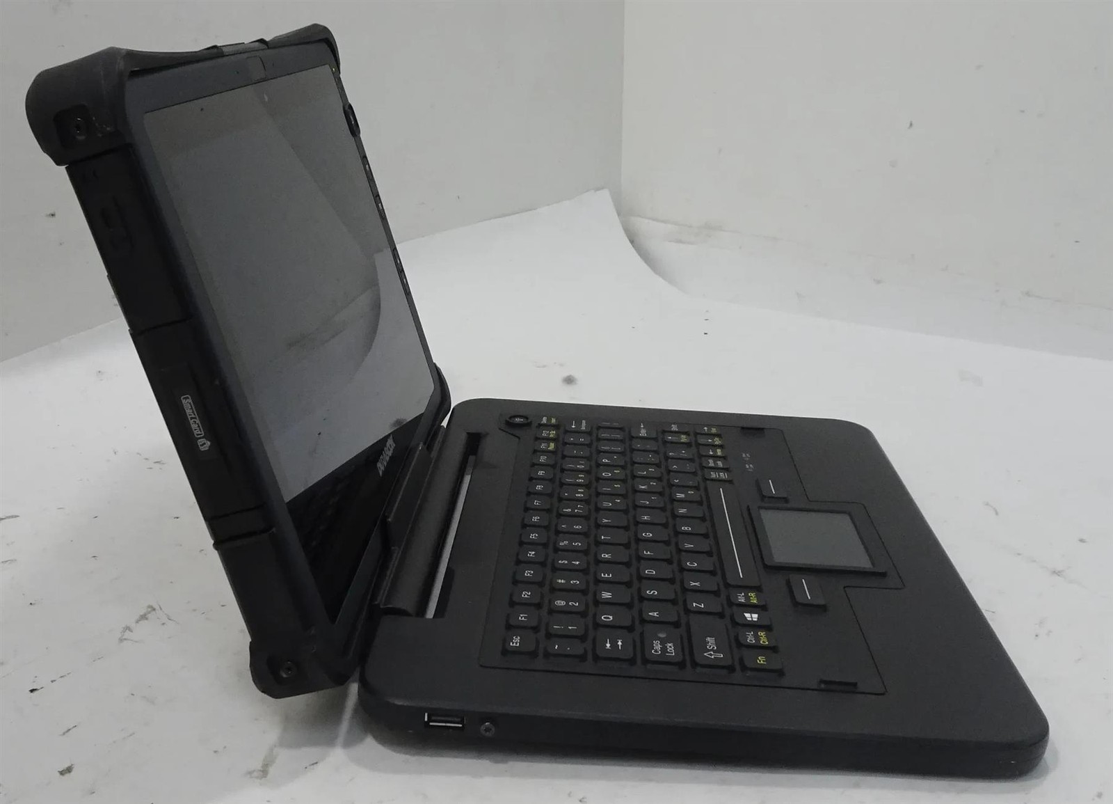 DURABOOK U11 Rugged 11.6″ Core i5-7Y54 1.20GHz 16GB 256GB Touch