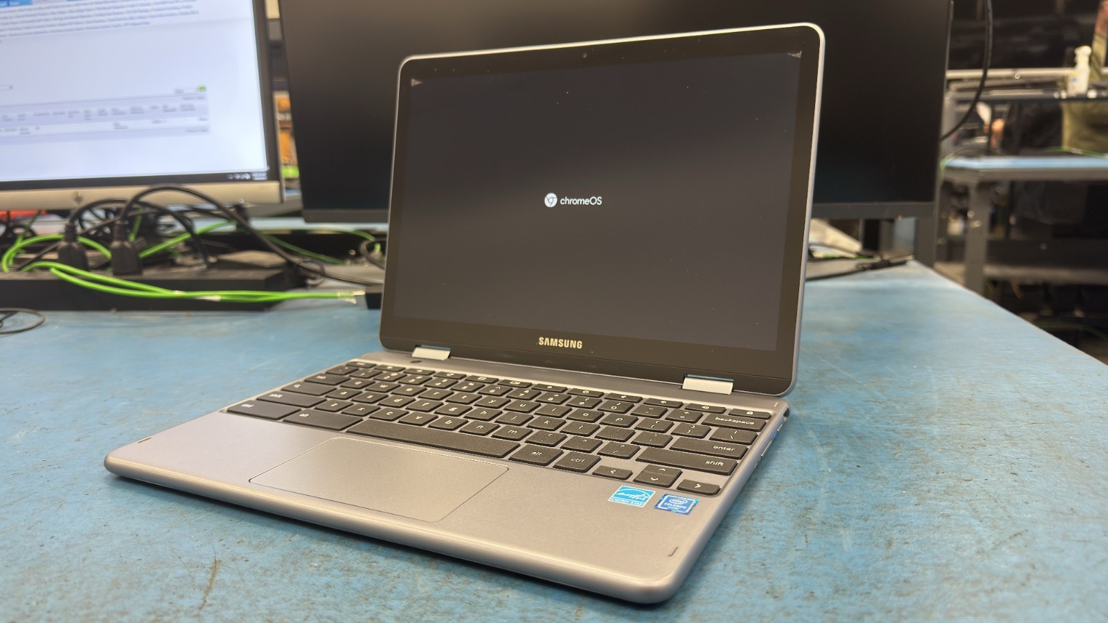 Samsung Chromebook Plus V2 6C3F9FCW800918 (Grade C)
