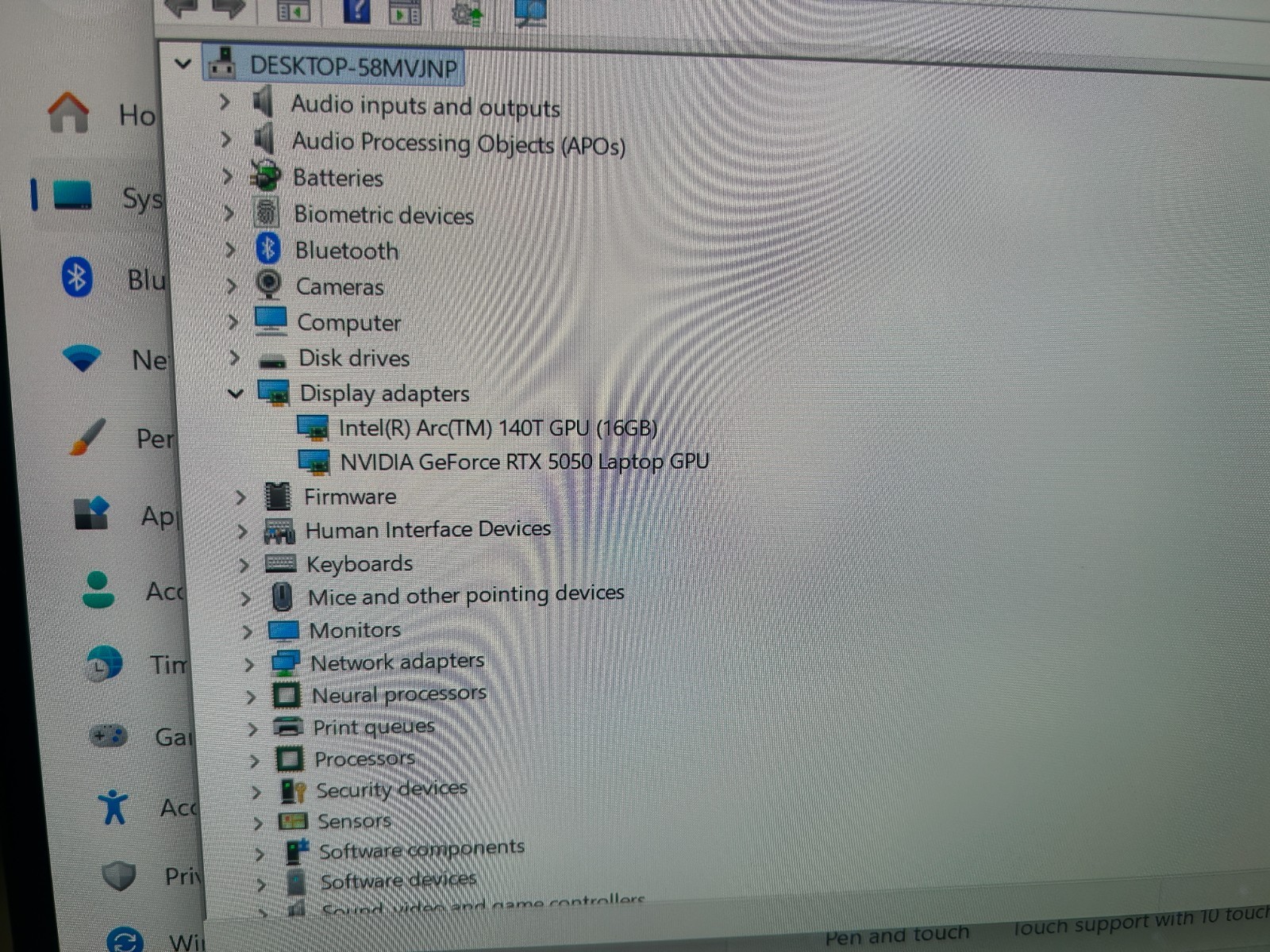Lenovo IdeaPad Pro 5 16IAH10 Intel Core Ultra 9 285H, 2.90 GHz, 32 GB, 1 TB NVMe