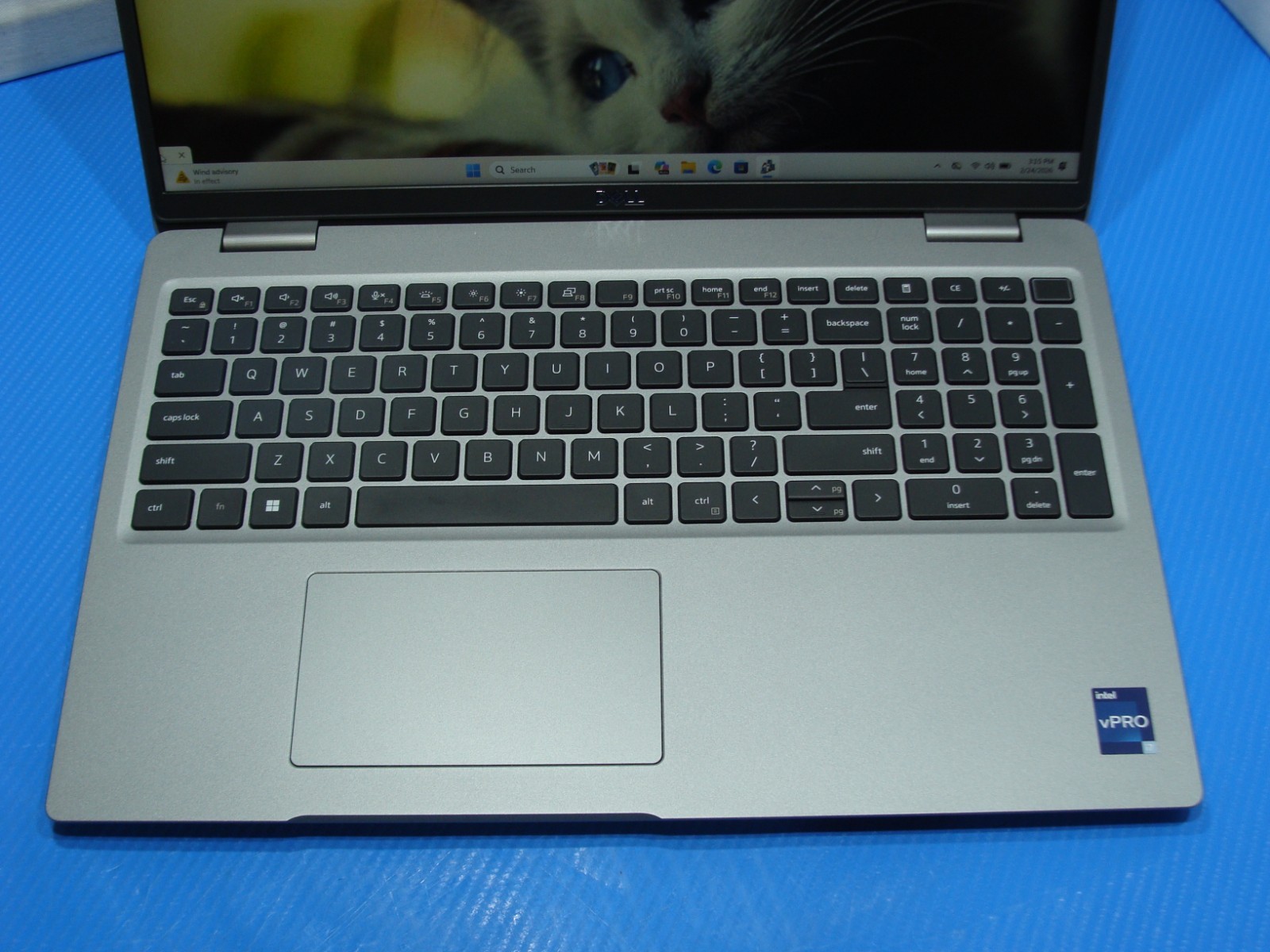 Dell Latitude 5530 15.6″FHD i7-1265U 1.8GHz 16GB 512GB SSD Win 11Pro +Charger