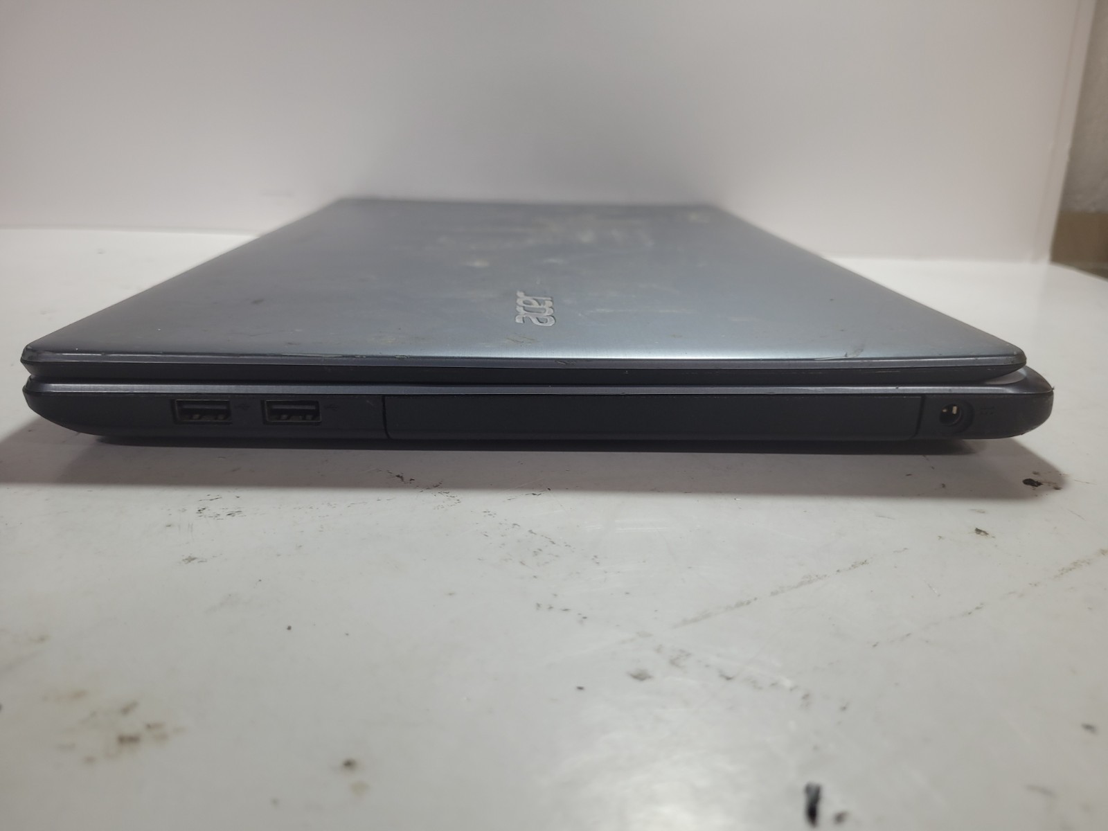 ACER ASPIRE E5-571 w/i5-5200U, 4GB RAM, 500GB HDD Laptop for Repair #0406