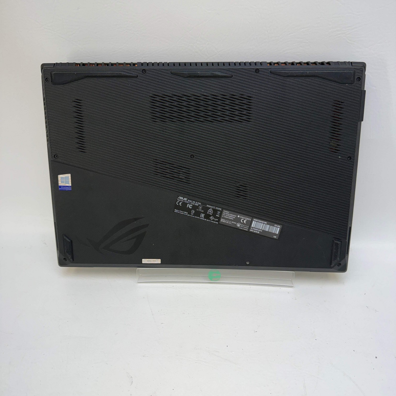 Asus Scar II GL704G 17.3″ i7-8750H 2.2GHz 20GB RAM 512GB SSD GeForce GTX 1060