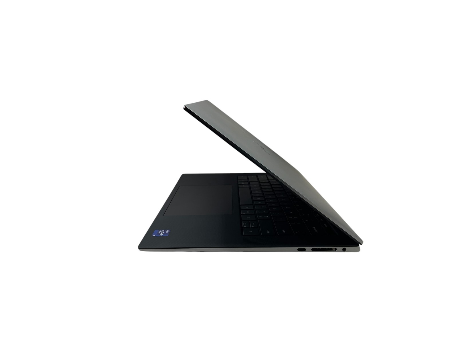 Dell Precision 5560 15″ – i9 2.6GHz – 64GB RAM – 512GB SSD – Grade D