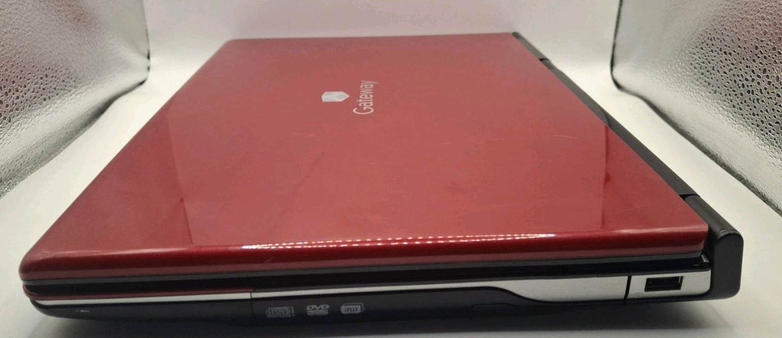 14″ Gateway T-Series W350A AMD Athlon 64 X2 1.90GHz/3GB/160GB/DVD/WiFi/Win7Pro