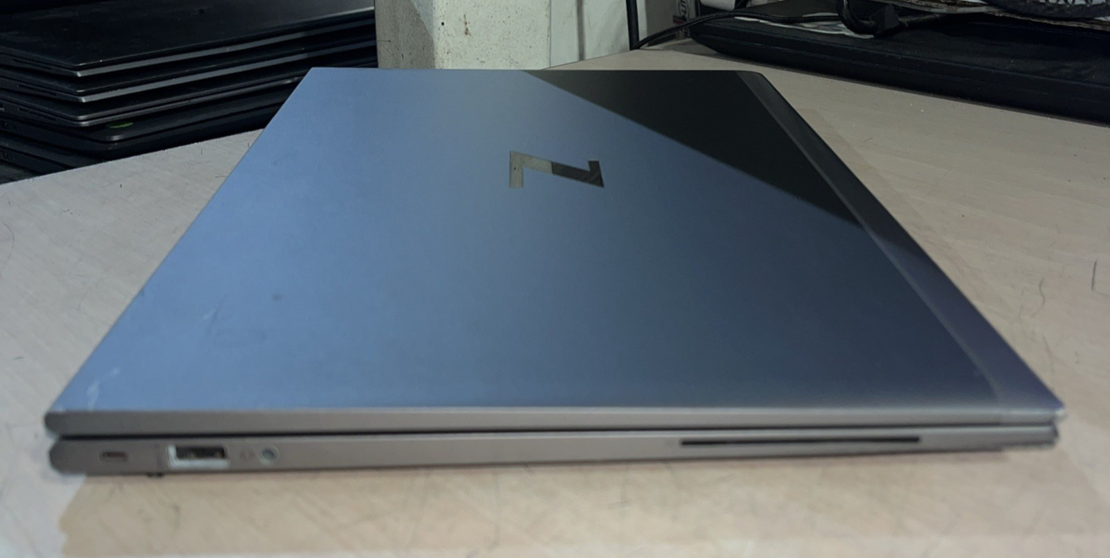 HP ZBOOK FIREFLY 15 G7 INTEL CORE I7 10TH GEN 8GB RAM NO HD