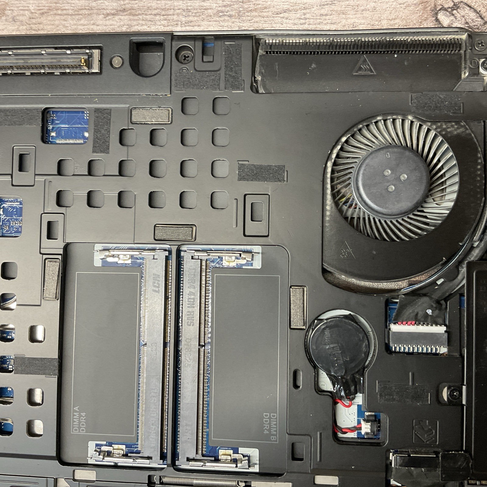 Dell Precision 7510 / i7 6th Gen / No Power / Parts Repair / O15