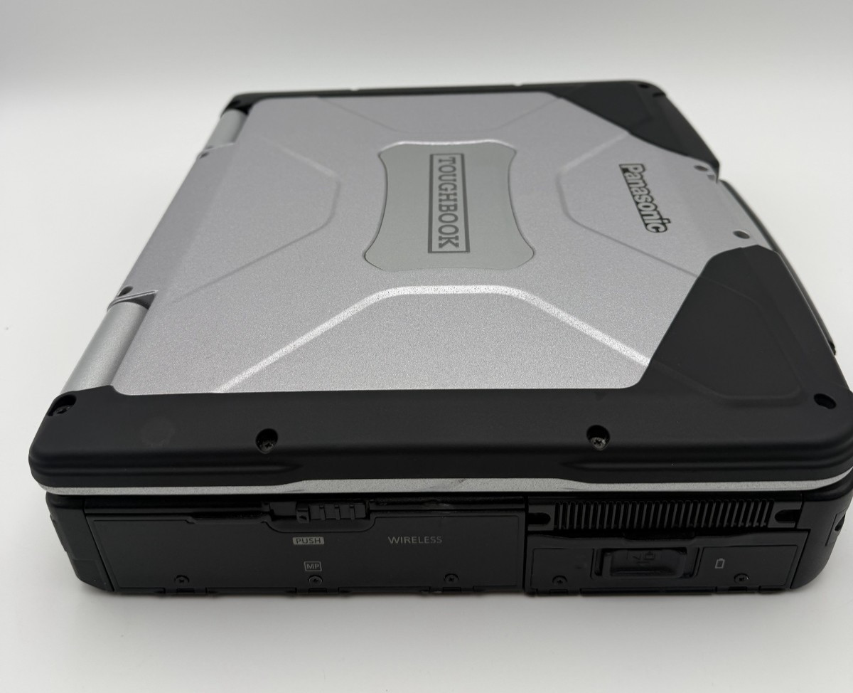 Panasonic Toughbook CF-31 MK6 i7-7600U Touch 32GB 2TB SSD Win11pro 4G/DVD