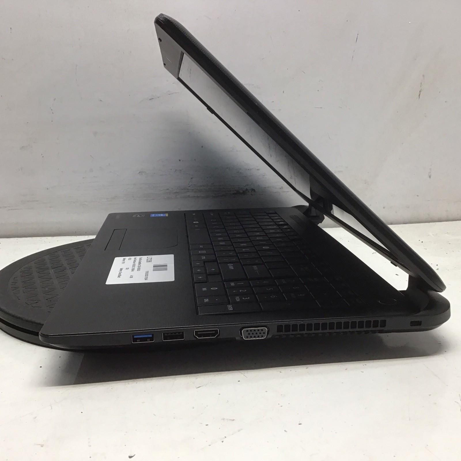 Toshiba Satellite C55-B5353 Intel Pentium N3530 2.16GHz 4 GB NO HDD