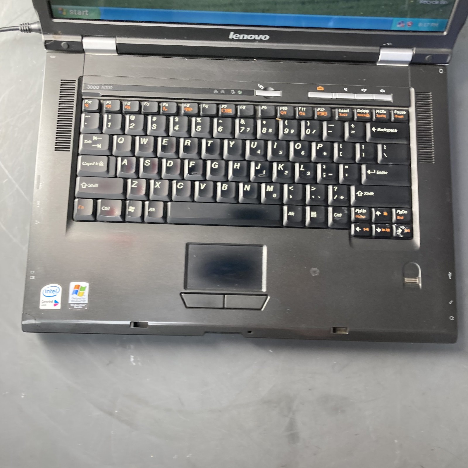 Lenovo 3000 N100 Laptop Intel Core 2 T5500 1.66GHz 1GB RAM 120GB HDD Windows XP