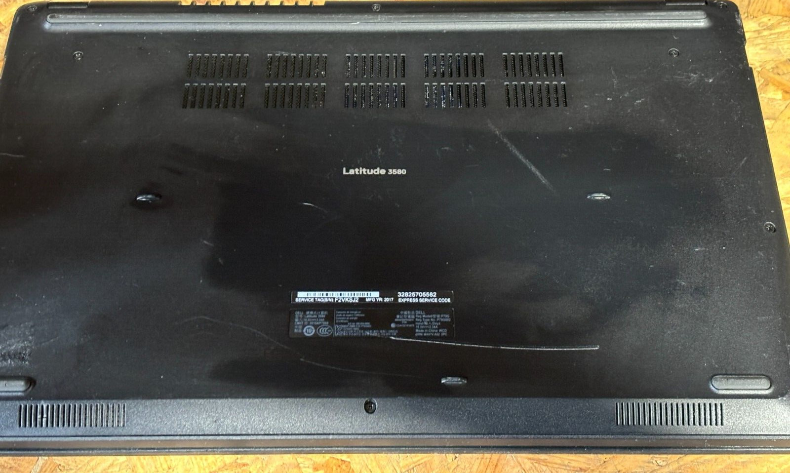 DELL LATITUDE 3580 i5 7200U 2.30GHz 8 GB RAM 500 GB HDD