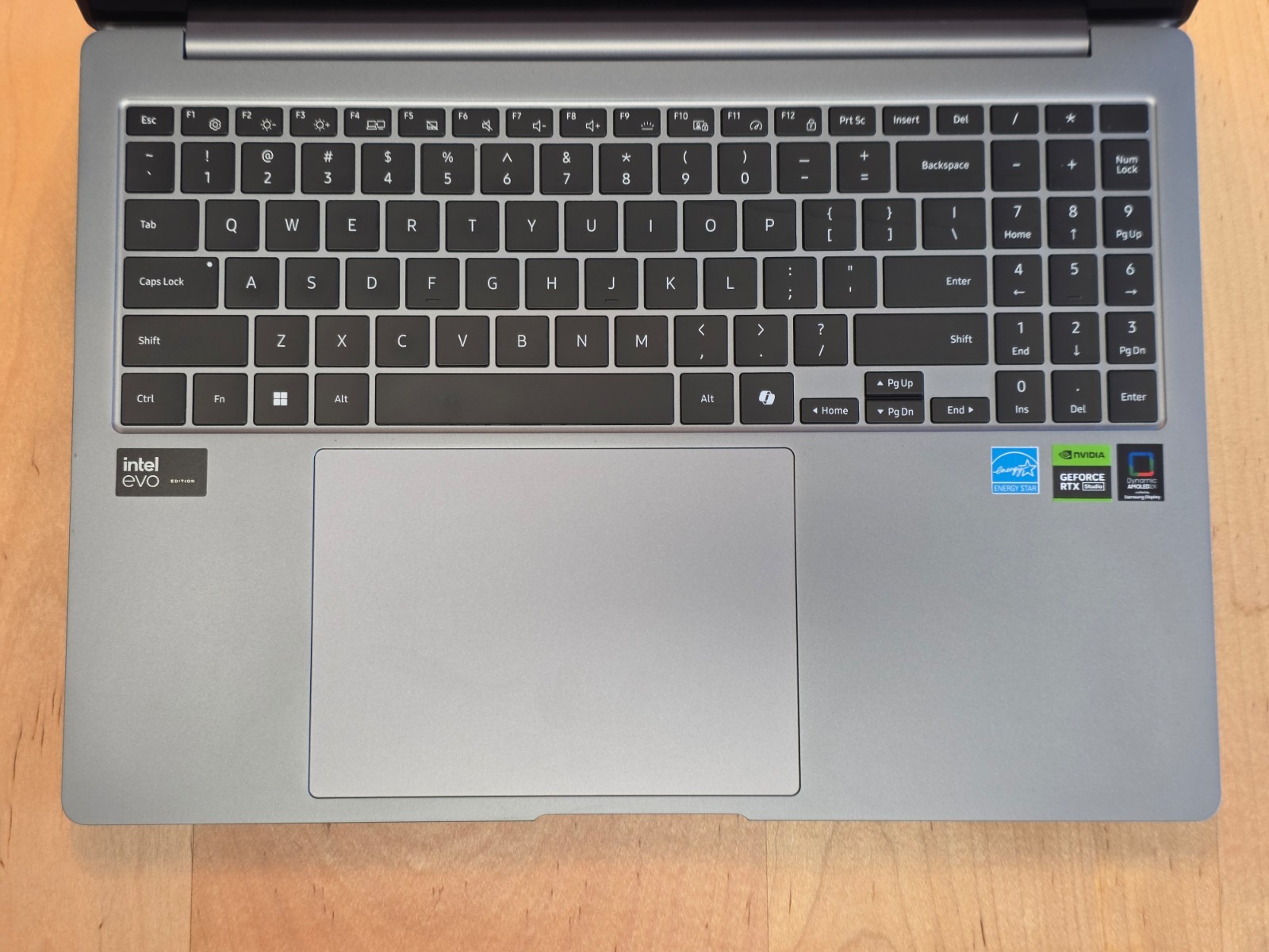 16″ Samsung Book 4 – Ulta 7 155H, 16GB, 1TB SSD, NVIDIA GeForce RTX 4050 | 120Hz