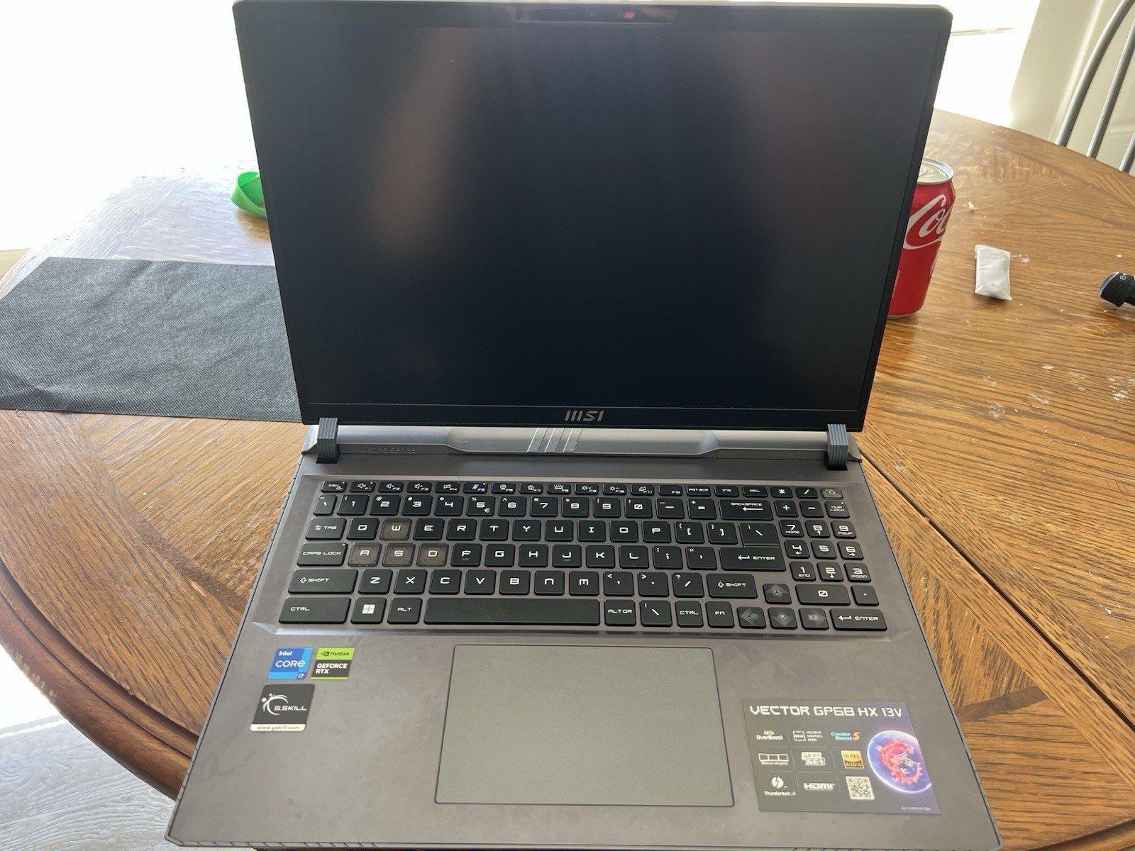 MSI Vector GP68 HX 13V i7-13700HX RTX 4080 32GB 3TB SSD 16in